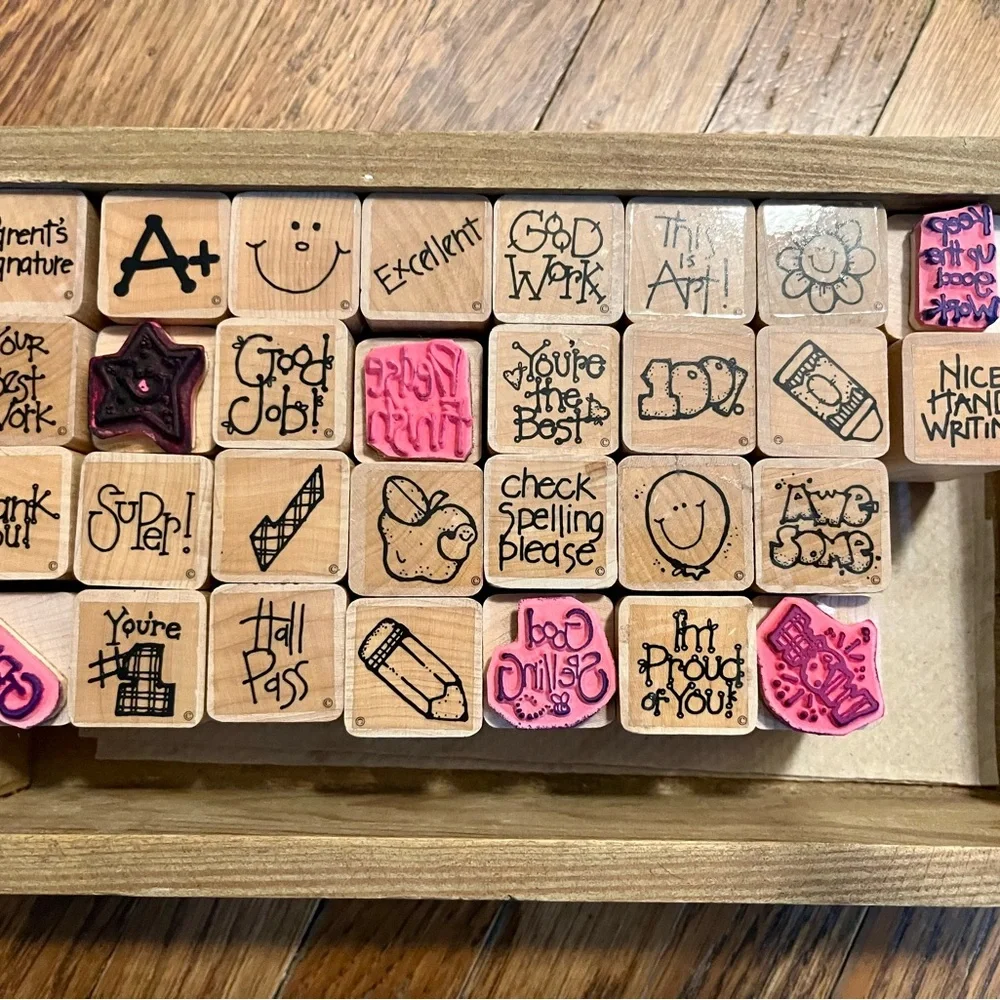 Vintage wood rubber teacher stamps (30), gently used - Picture 4 of 4